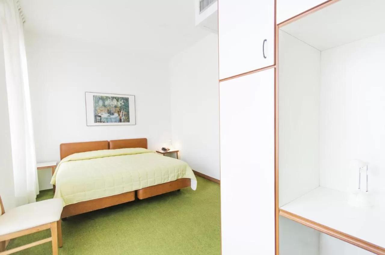 Hotel Molise 2 Milano Esterno foto