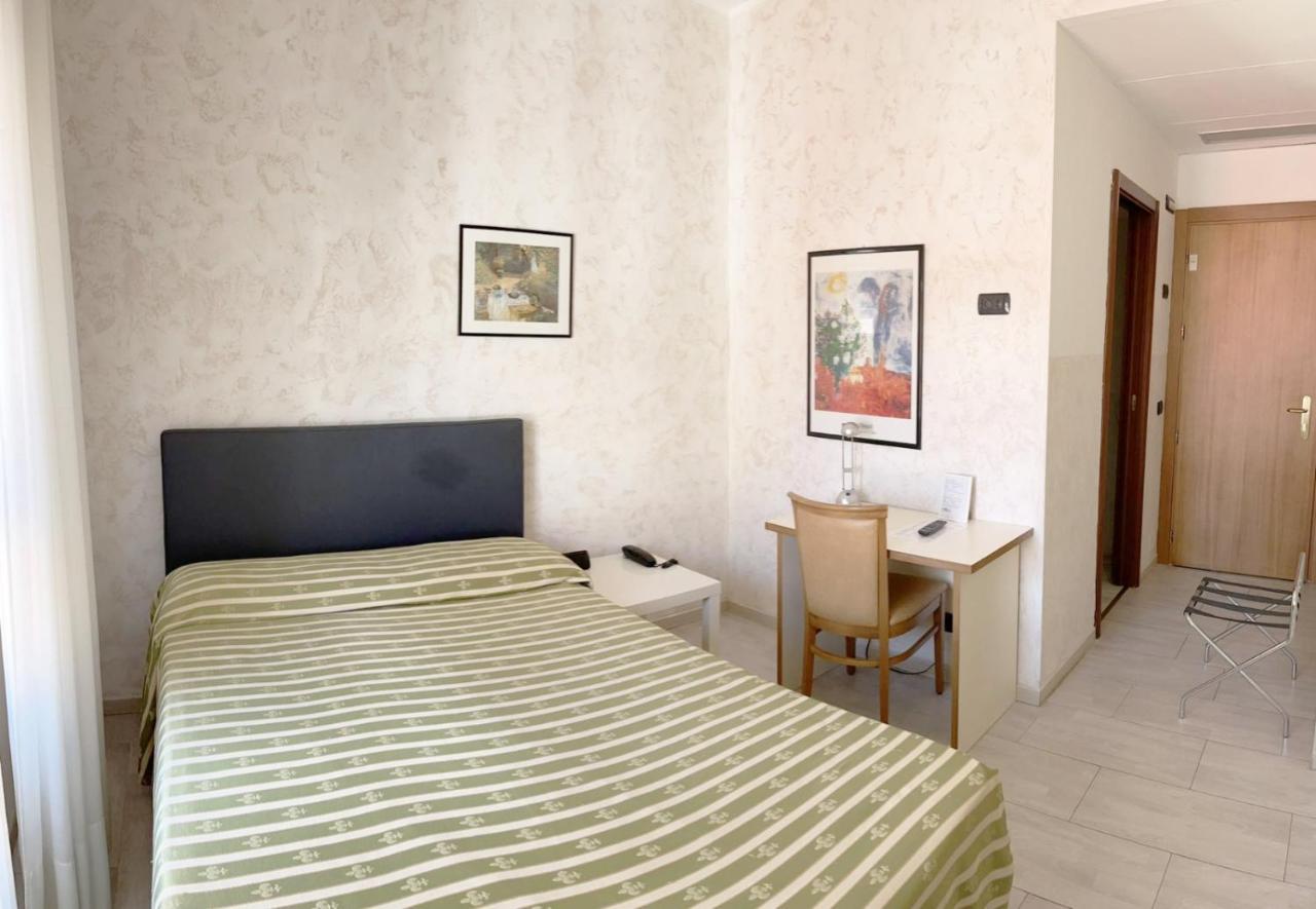 Hotel Molise 2 Milano Esterno foto