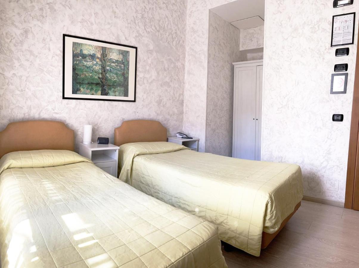 Hotel Molise 2 Milano Esterno foto