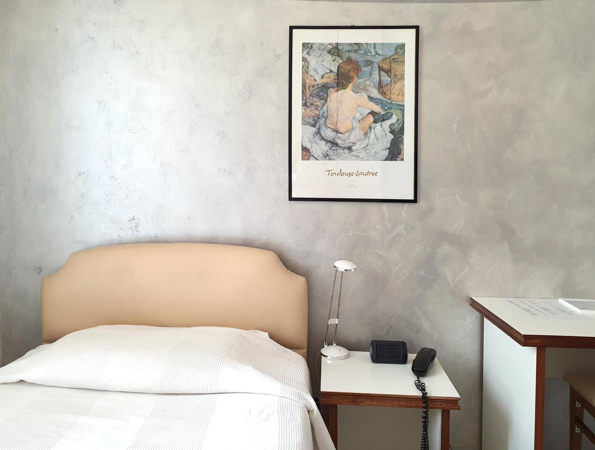 Hotel Molise 2 Milano Esterno foto