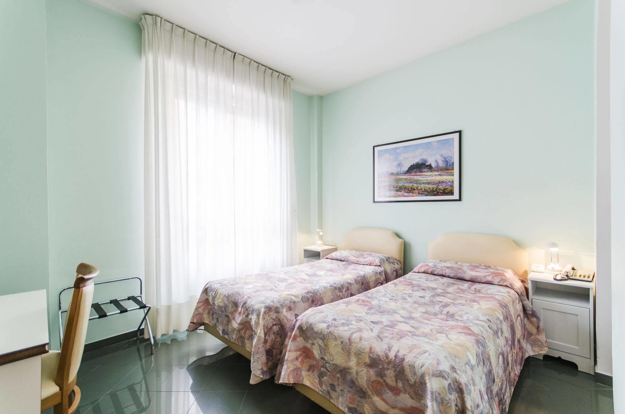 Hotel Molise 2 Milano Esterno foto
