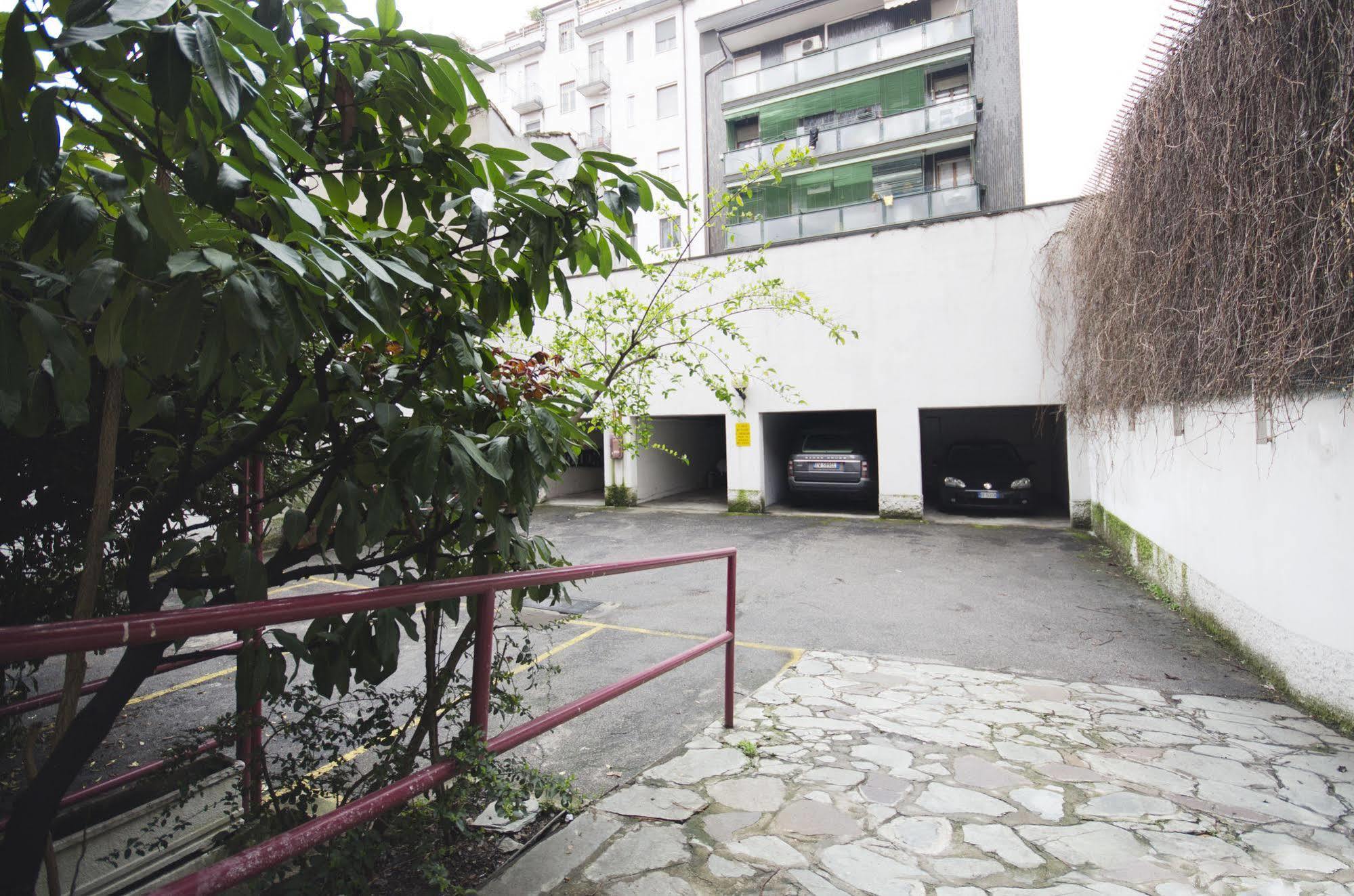 Hotel Molise 2 Milano Esterno foto